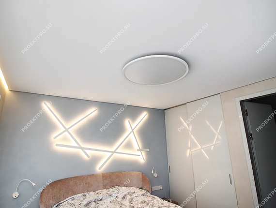 Матовый тканевый потолок cerutti с подсветкой вдоль окон